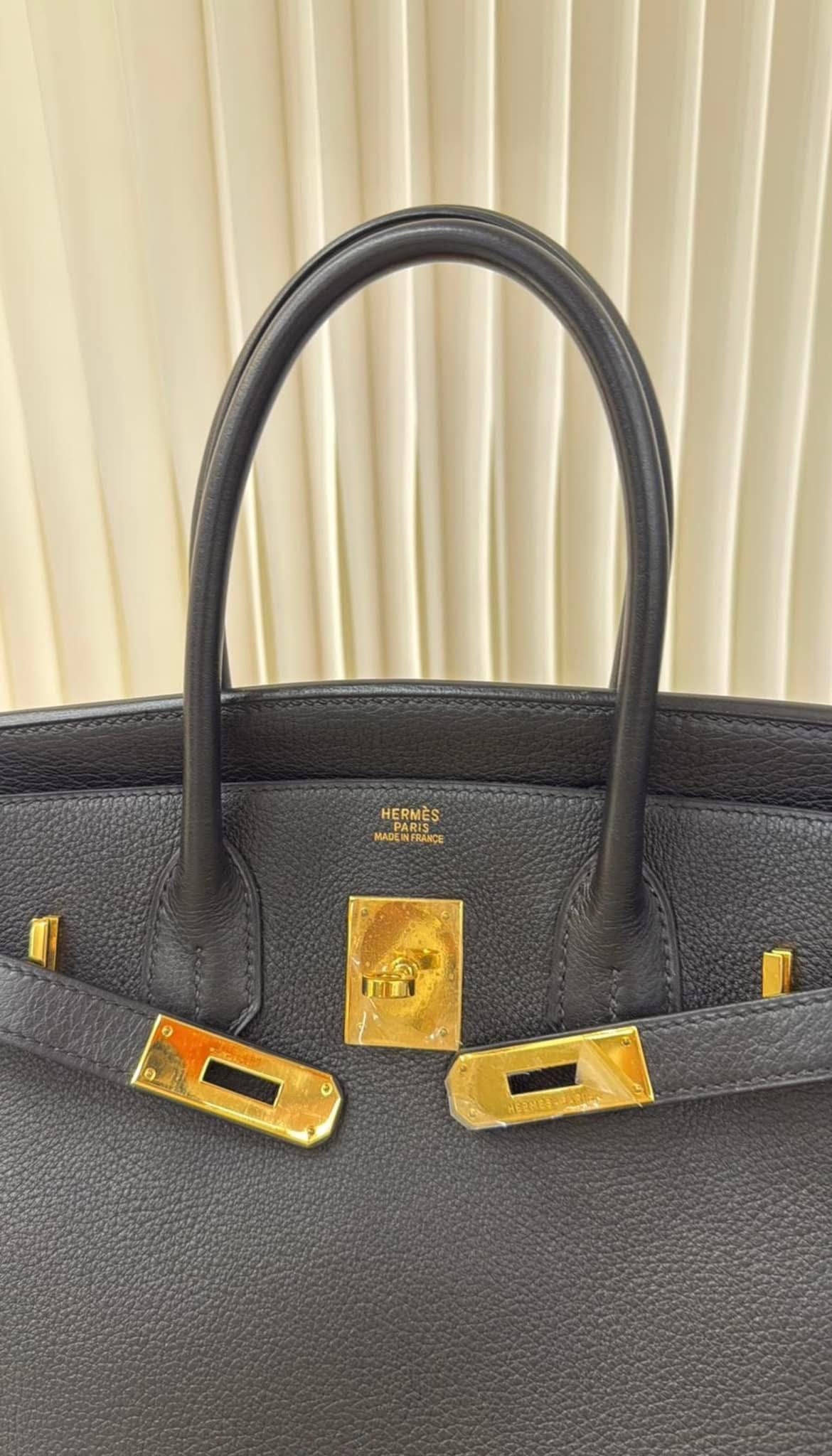 Hermès Birkin 30 Black Togo with Gold Hardware